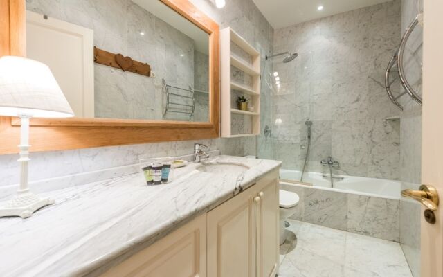 Plaza Mayor Mercado San Miguel City Center