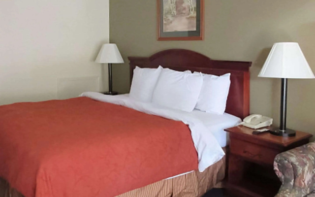 Rodeway Inn Walterboro I-95