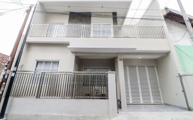 OYO 939 Rumah Teteh Syariah Kledokan