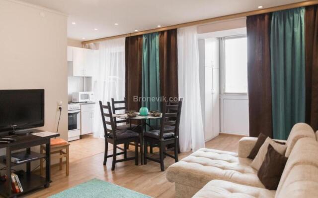 Сова-дом на Большой Покровской 73