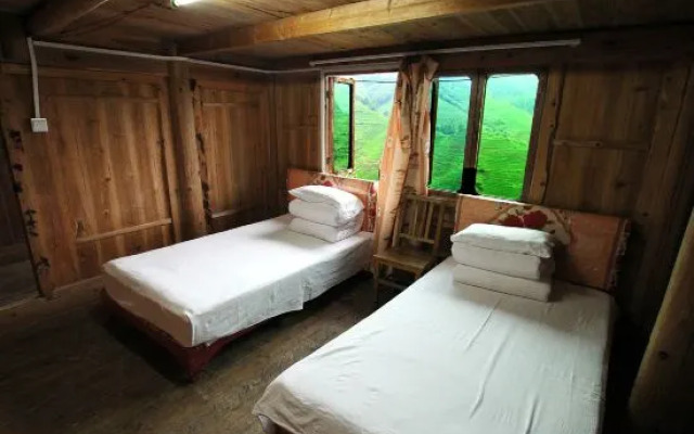 Longji Longsheng Tianti Inn
