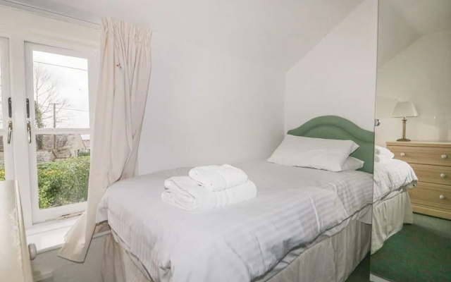 Honeysuckle Cottage