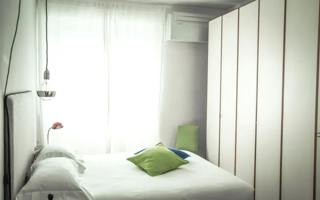 Washington Apartment