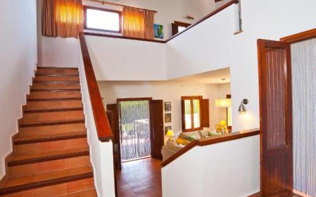 Holiday Home Tarraula 65