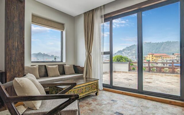 Uma Residence & Suites