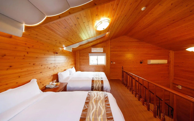 Zhuyuan Ju B&B