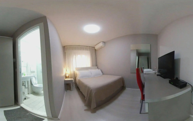 Freddy's Hotel