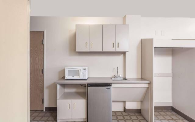 Microtel Inn & Suites by Wyndham Nashville