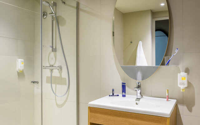 Adagio Access Palaiseau Saclay