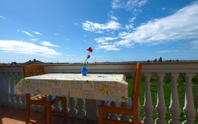 Apartments Anto 1598