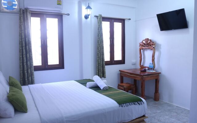 Apple2 Guesthouse