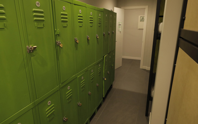 MYD Madriz Hostel