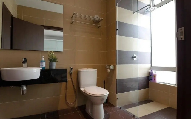 Chic 3BR KSL Desplanade 2 TVs Free Parking