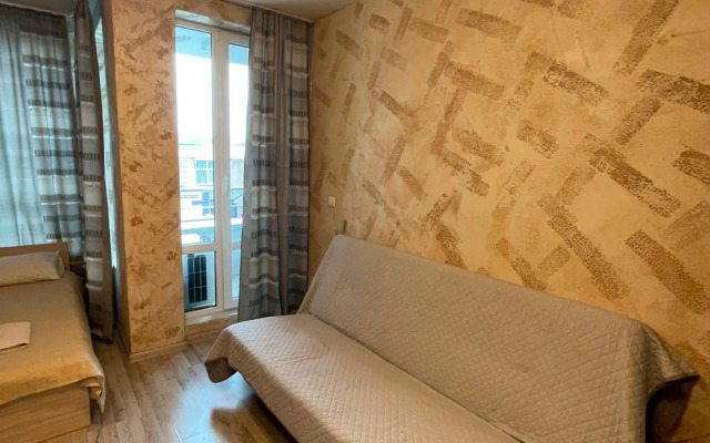 Colonel apartment 846