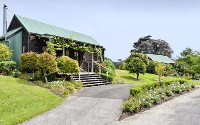 Vineyard Cottages