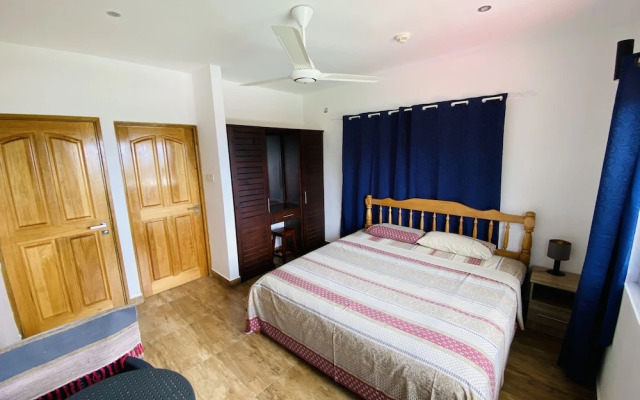 Oceanic View Apartments