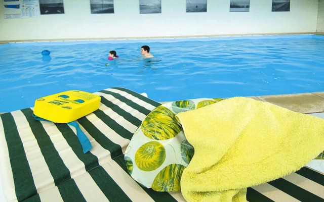 Wooden Chalet in Abbeville Near Somme Bay