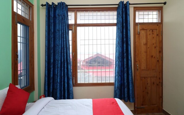 OYO 13421 Home Cozy Hill View 2BHK Chota Shimla