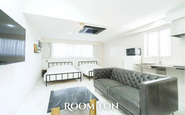 THE Root 2 HOTEL