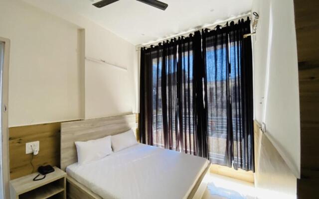 Luxury Low Cost Rooms Dharamsala Lift Wifi 5G
