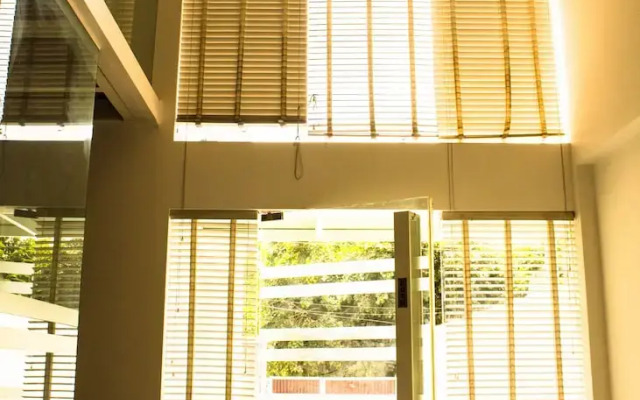 Asian Suites HUDA City Centre