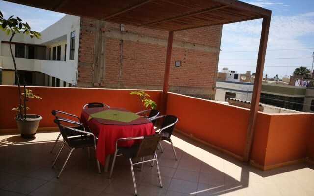 Hostal Shalom