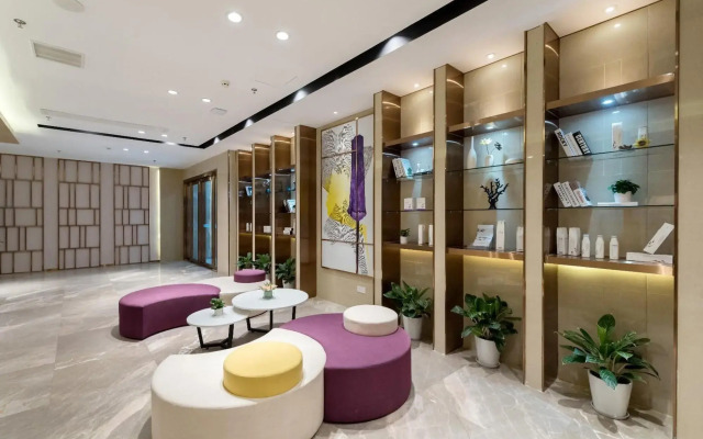 Yitel Xiamen Zhongshan Road Pedestrian Street