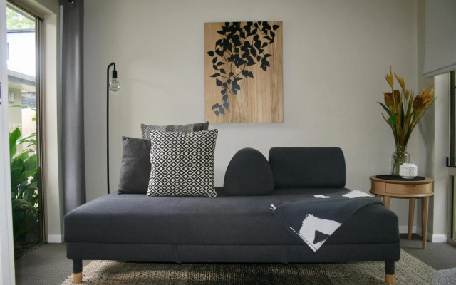 Escapades @ Palm Cove