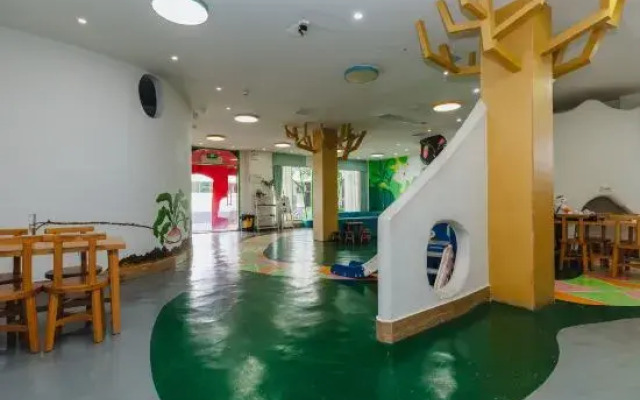 Danxia Hill Hetang Yuese Hostel