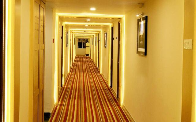 Hotel Mahis Gateway