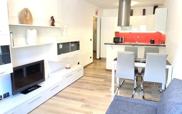 Apartment 19