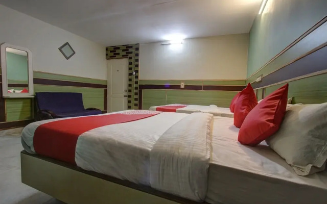 OYO 35504 Royal Park Hotal