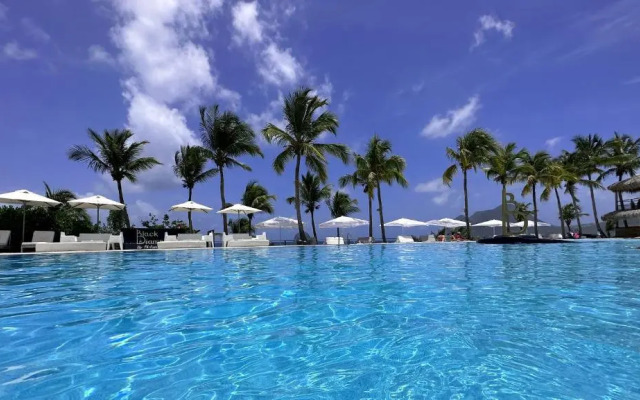 Grey Diamond Studio (Adults Only)