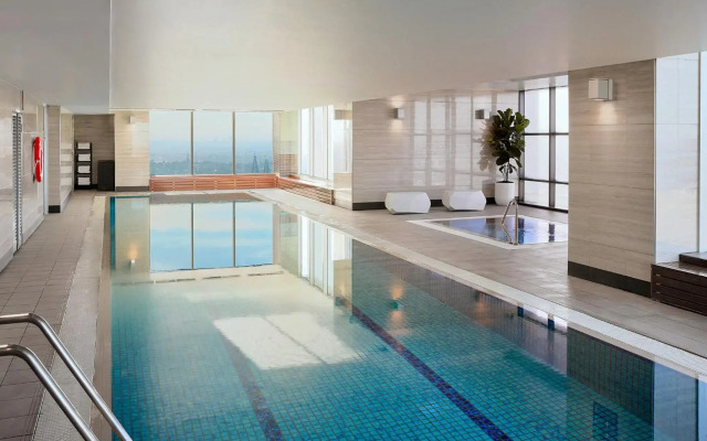 Meriton Suites World Tower