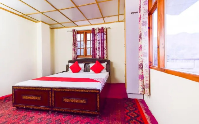 The Roam Way By OYO Rooms