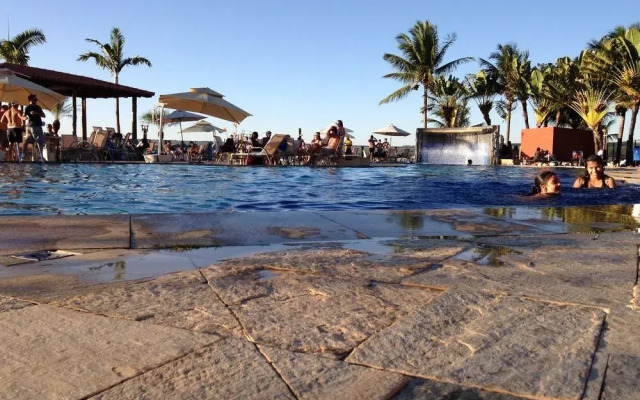 Lake Side Apart Hotel