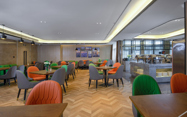Country Inn & Suites by Radisson Foshan Zumiao Lingnan Xintiandi
