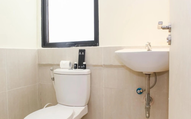 Nice and Comfort 2BR at Meikarta Apartment