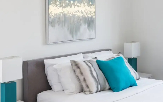 VHC Luxury Apartments 538-202