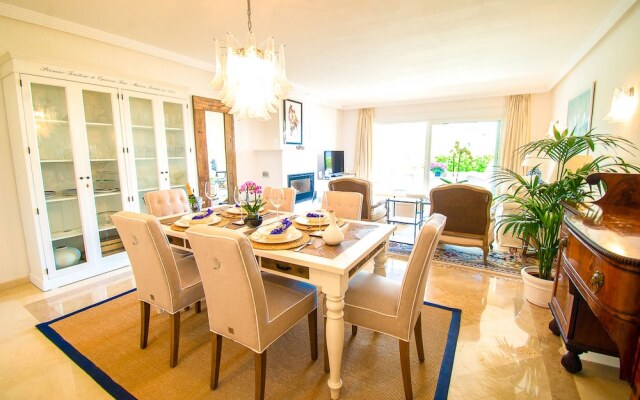 OleHolidays Palm Beach con acceso a la playa