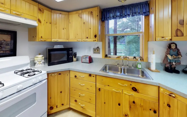 The Cabin at Lydias Canyon