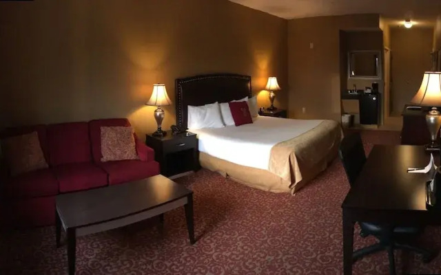 Woodlake Lodge Golf and Country Club