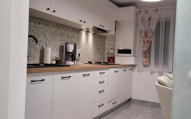 Hermann Apartment