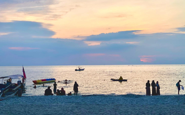 Sea La Vie Goldy @ Laguna Resort