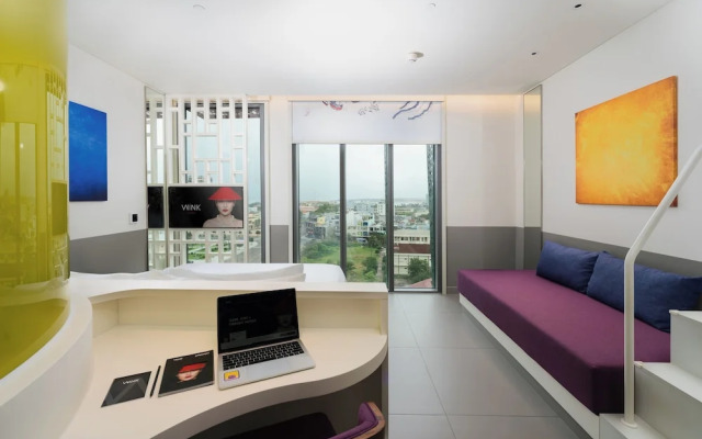 Wink Hotel Tuy Hoa Beach - 24hrs stay & Rooftop Pool Bar