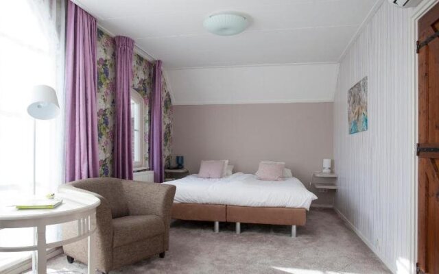 Logis Hotel De Tuinkamer