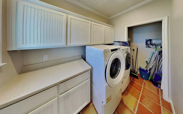 Salt and Horns by Silver Sands Vacation Rentals