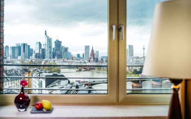 Lindner Hotel Frankfurt Main Plaza, part of JdV by Hyatt