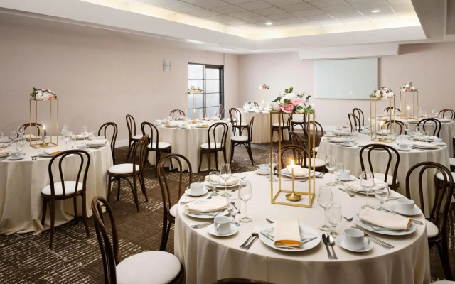 Courtyard by Marriott Pasadena/Old Town