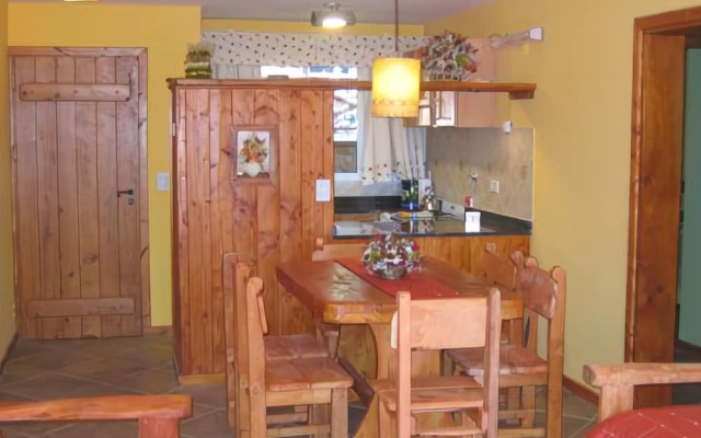 Solar De Las Araucarias Aparts Y Bungalows
